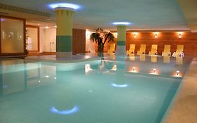 Residence Kristall- Fiemme Holidays