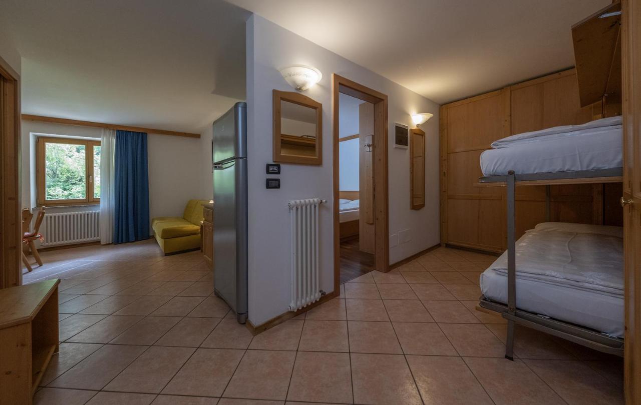 Residence Kristall- Fiemme Holidays Predazzo Esterno foto