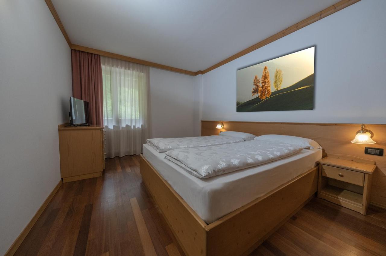 Residence Kristall- Fiemme Holidays Predazzo Esterno foto