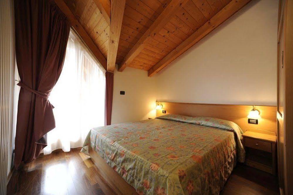 Residence Kristall- Fiemme Holidays Predazzo Esterno foto