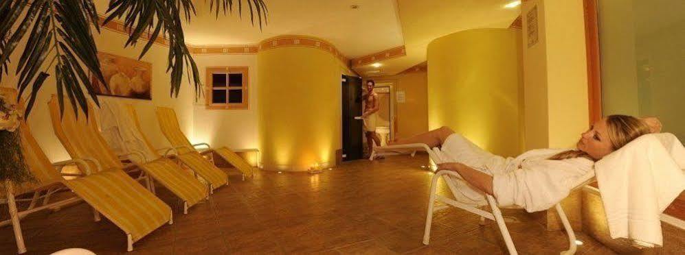 Residence Kristall- Fiemme Holidays Predazzo Esterno foto